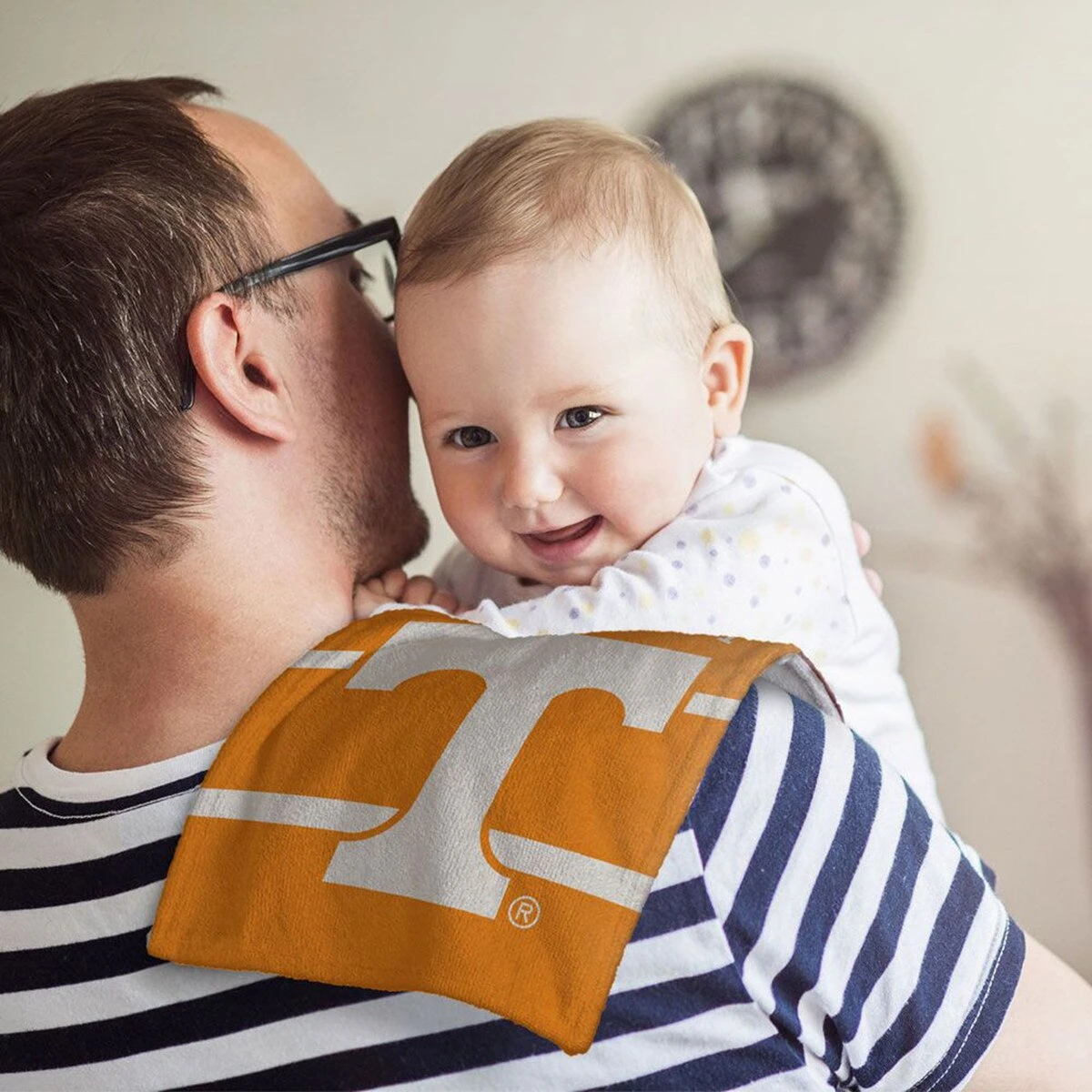 Tennessee Future Alumni Baby Burp Cloth 3 Tennessee Future Alumni Baby Burp Cloth - Image 2